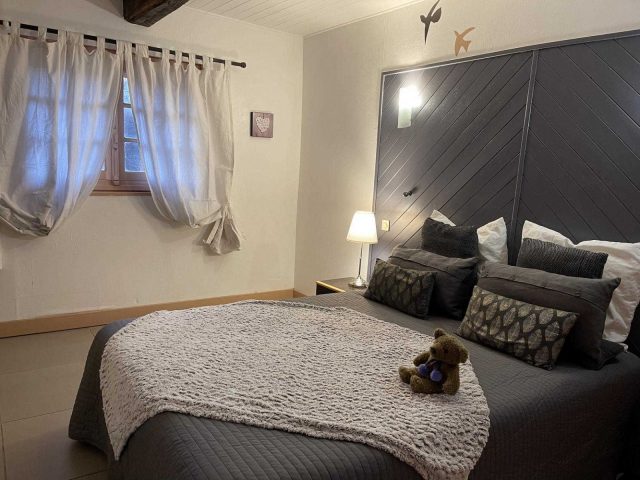 31G101336-a02cb7da008641158b5c8b733a83d66f