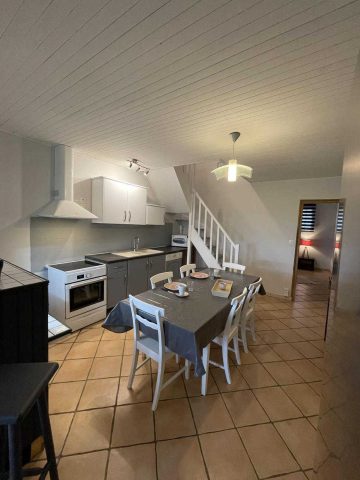 31G101337-1782afcc741a4873b24264ba90666452