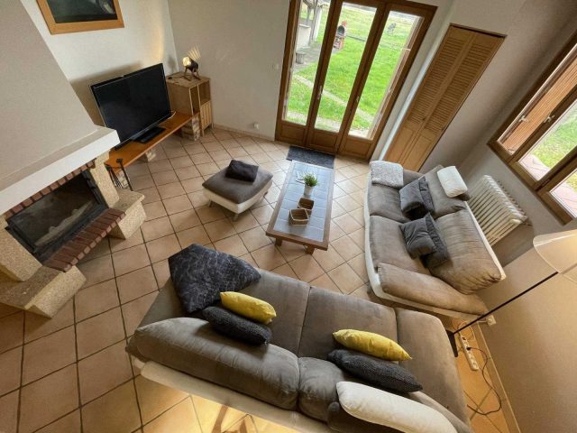 31G101337-c4c714d9cc864c79bf1e6aa5bcece2d0