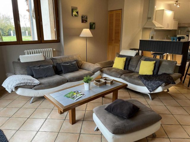 31G101337-ce8e3ae87dd042028789e3cb063ce908