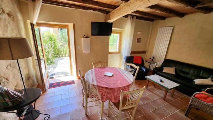 31G101342-d1e11166e71a41f0b6f68c02d991e5bc