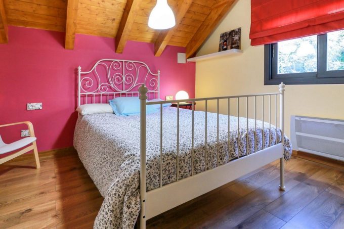 31G101360-2f65df372b8b4a439607a6135a397694