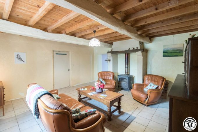 31G101370-cc62a4a428fb4a35982c3f4fcaa17c9e