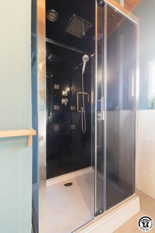 31G101371-3dd469778c7343518630e837126bb502