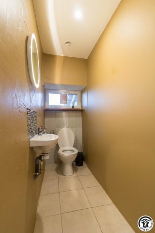 31G101371-e0f58ef6706240b696778626ceafce0c