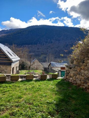 31G101380-284ccfffe92445449be12c4dc083031c