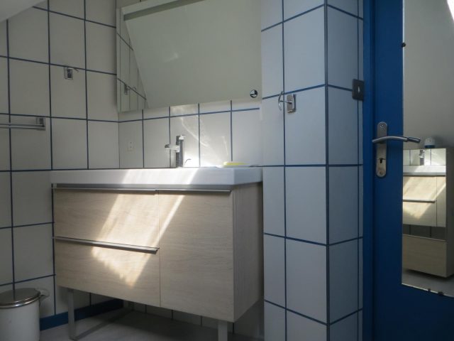 31G101380-b3a13a14a49c4aa38a3e7080c091ec2c