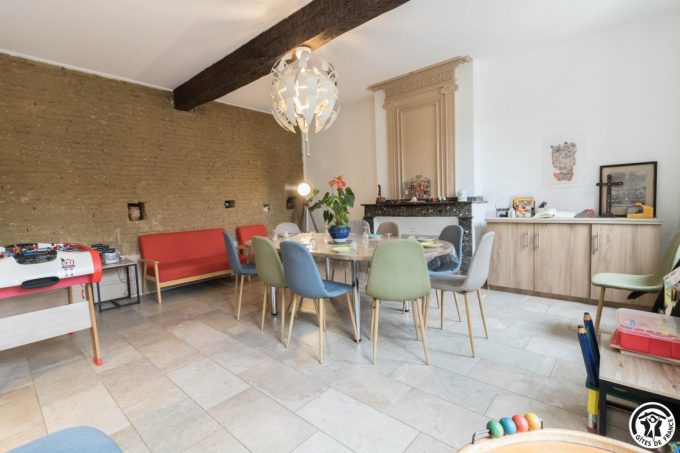 31G101381-54bca527ae094b6eb05e8de0f0343c7a