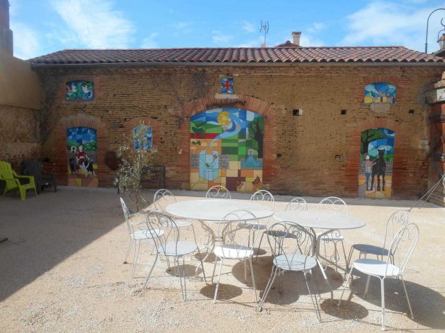 31G101381-6880c2c8d84545ee811508803d1513a6