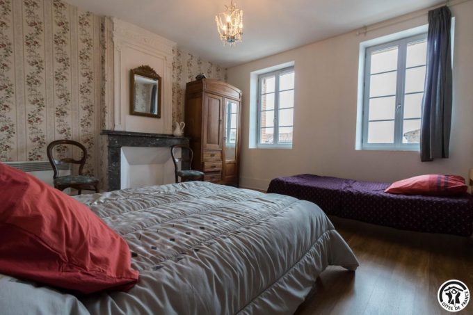 31G101381-f1765f05d2b543e8b3a4d8a2d535ac84