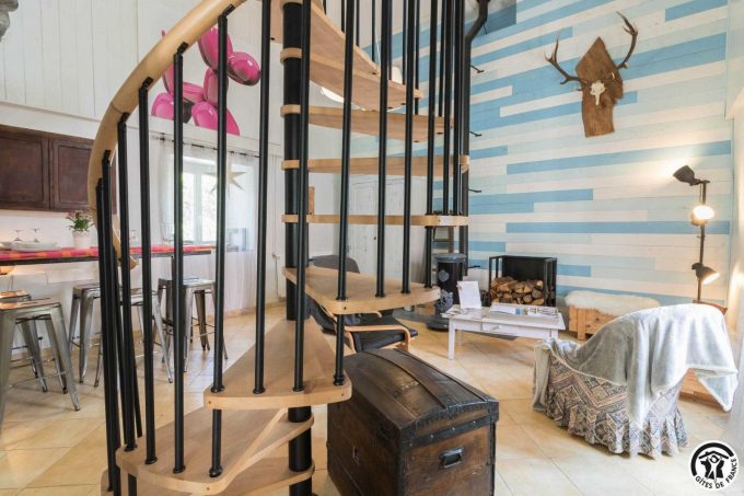 31G101383-5b832b74a7654847800fc5fc6b3cd4d7