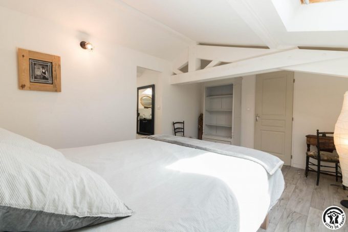 31G101383-9b677073973549d883cf5775f57b6df7