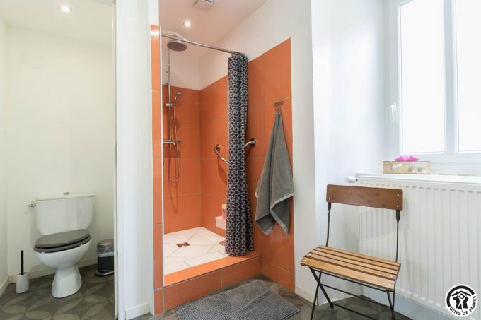 31G101383-bc5e391c776249678944fb1cdd46694f