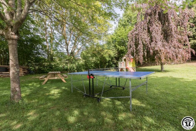 31G101383-c52b56c1cb3844ad8ae384ab0f63643d