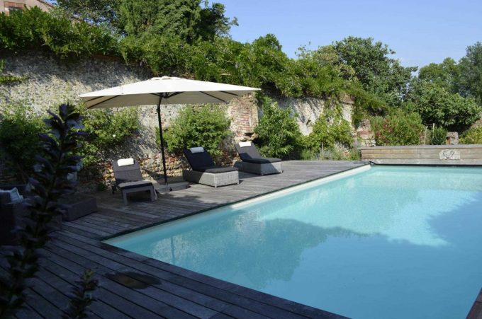 31G101387-984e1b42c90342c490bce74dc53ce51f