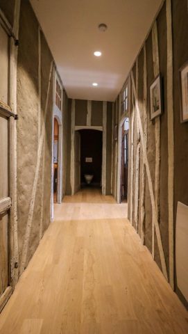 31G101393-8472ffc1c6b44adfb5dc677d429cc408