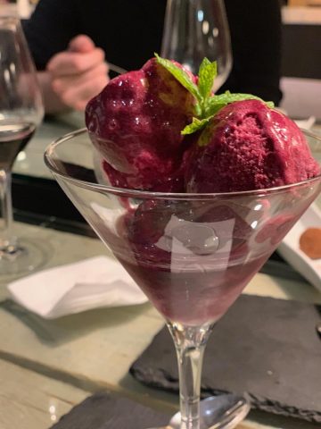 31G101413-1507accc87c14125a9ef9c3f897968a2