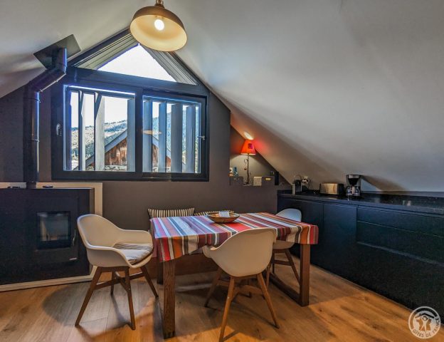 31G101413-16ea2f100b654c1db2e7602fb73cd548