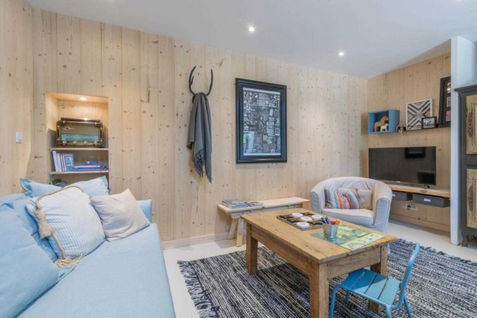 31G101423-a6d8282248714b8d909e9f1f26159b12