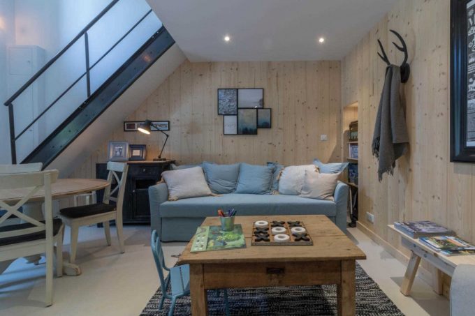 31G101423-d10bd5f169d149d6ba5b9e812d53cf49