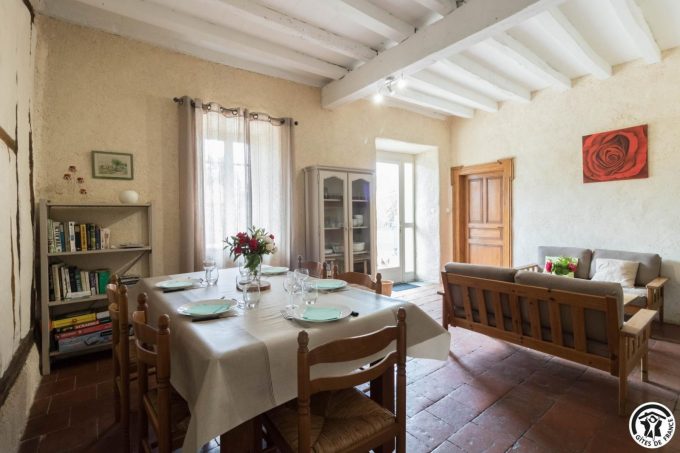 31G101425-64dea2d10a8e42dca14dbc961171c379