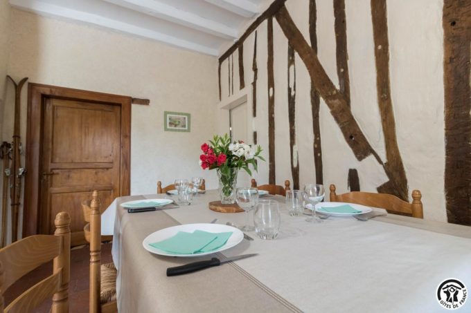 31G101425-7781f1e1489348aba43fe0180c6ca67b