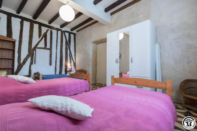 31G101425-7d2c44e7dca244fcb290ac5b831887db