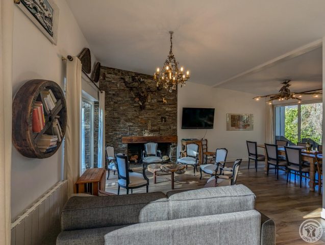 31G101444-4c43b09eecf3407385c101f7390932d8