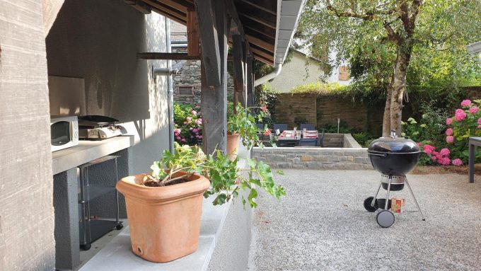 31G101449-2f48b9137c444234a72199f6e7628f2c