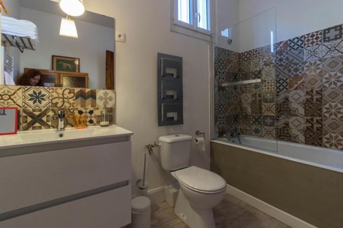 31G101449-48a0b117866b42e68fbd8ab0bed9462a