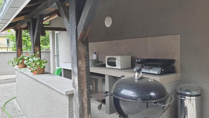 31G101449-556348b99c7d4e36bcc941aeac170ea5