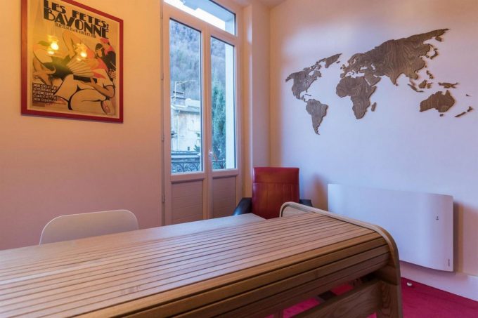 31G101449-8873d875f9594ccd857c1c851d01c165