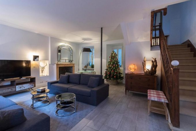 31G101449-974722b091404093a98b0ba61206b537