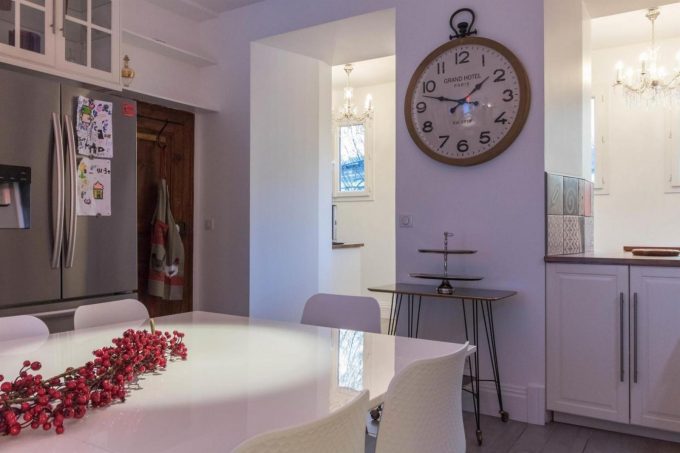 31G101449-d804a03c69fd4bb0b2abbb8763b654d3