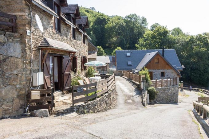 31G101463-37d9f003397f4d8cbc2db66c0ab4dca0