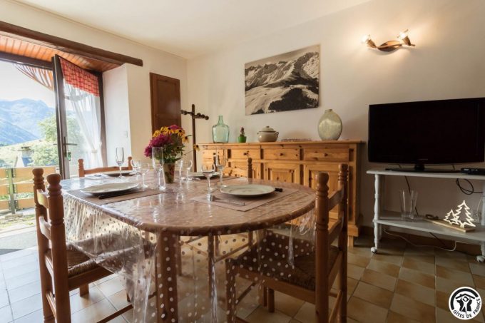 31G101463-c66d4c8b2fc445ec97aa85aa0b80cd22