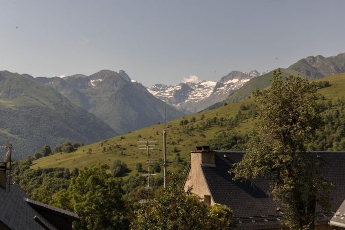 31G101463-cf6eaed570f04512be008e0cba54527f