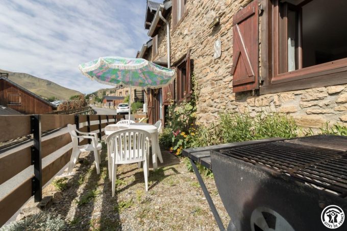 31G101463-e039f89c02ee4a82bcf3e4dd449c7594