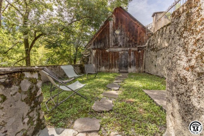 31G101464-4f024a5ea5614c3b9c55382925715f99