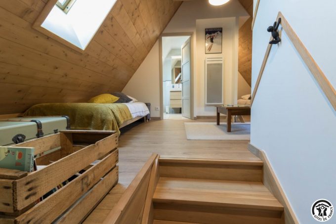 31G101464-5bebeaea10a04aa2934fd2ddb05ba641