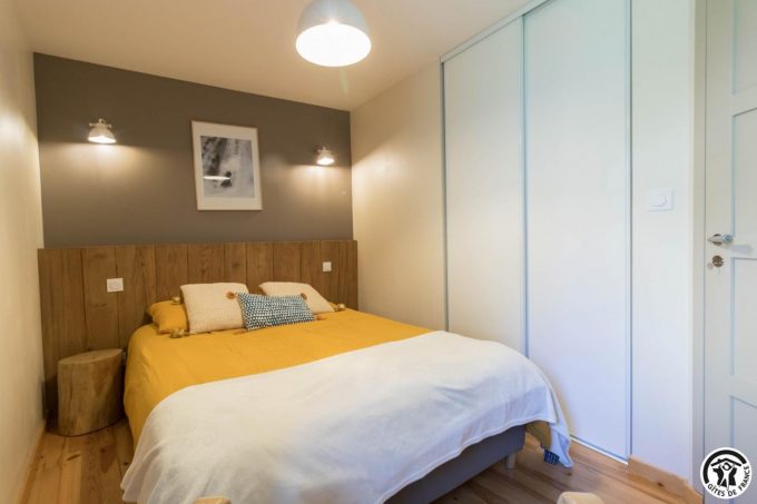 31G101464-aae6ae9e7d724b2684a5b308f0574309