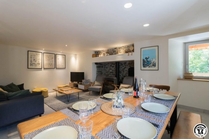 31G101464-ab785dd1e1634b6c986d59c8ec9404b6