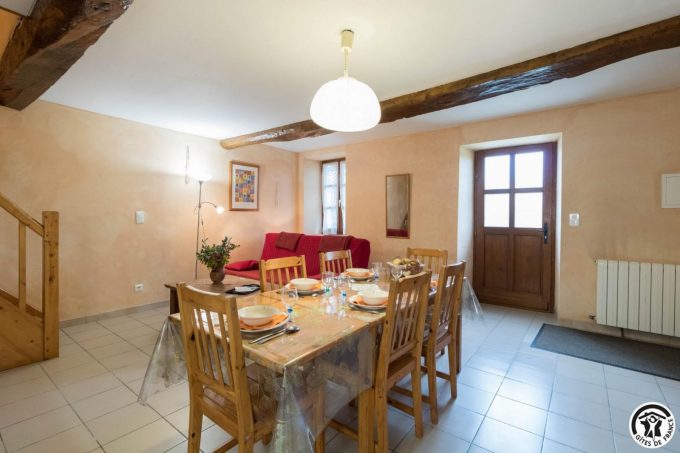 31G101478-c2cacb2d27c54dcbb76194bde9d966ac