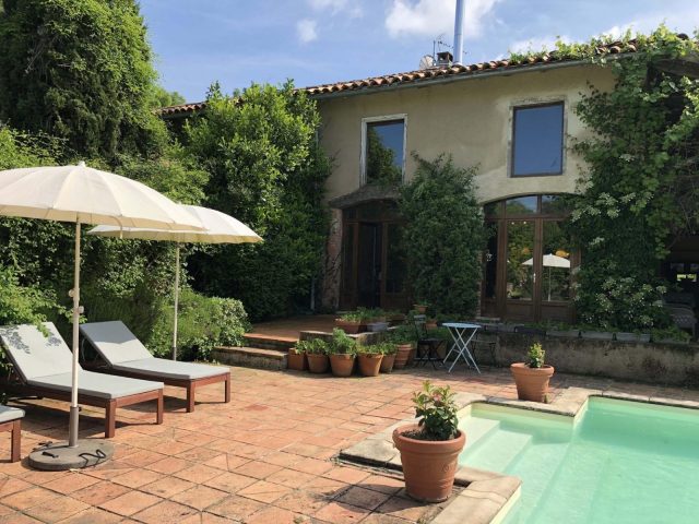 31G101480-231b6947c9164c6aa9bd07fbd06818ea