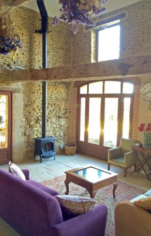 31G101480-3c5c69bf5e094070bf545f95e0a3ad63