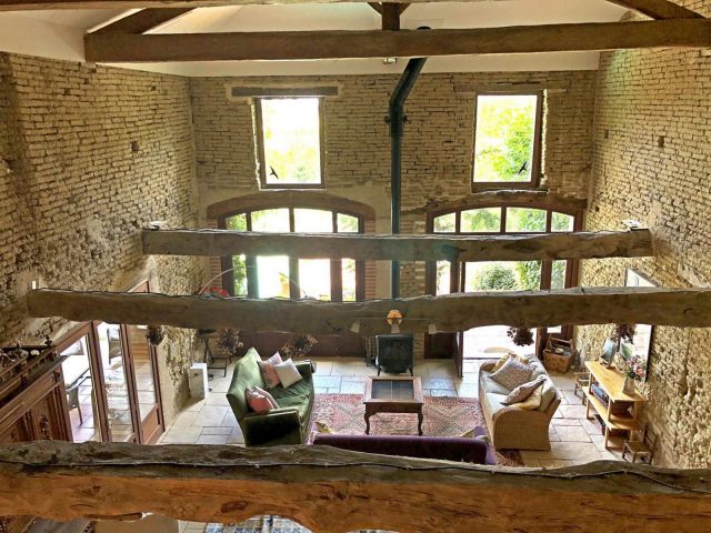 31G101480-59dc4ddbbdfa4c75a38382eee15a0475