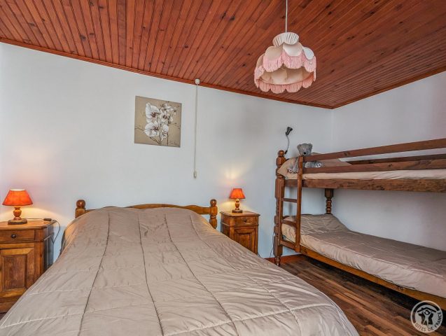 31G101491-79dcd85a9b2e4a14b27f73d02f5438ab