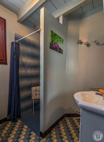 31G101491-982ba5f89b5049d6af50b6e4b812fa91