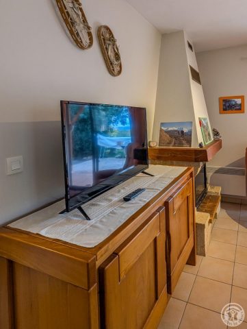 31G101494-14b6b3c73d894c7e9e53eb7d888198f0