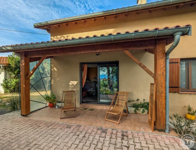 31G101494-67c36cd4afa54780ac86498cfa547e96